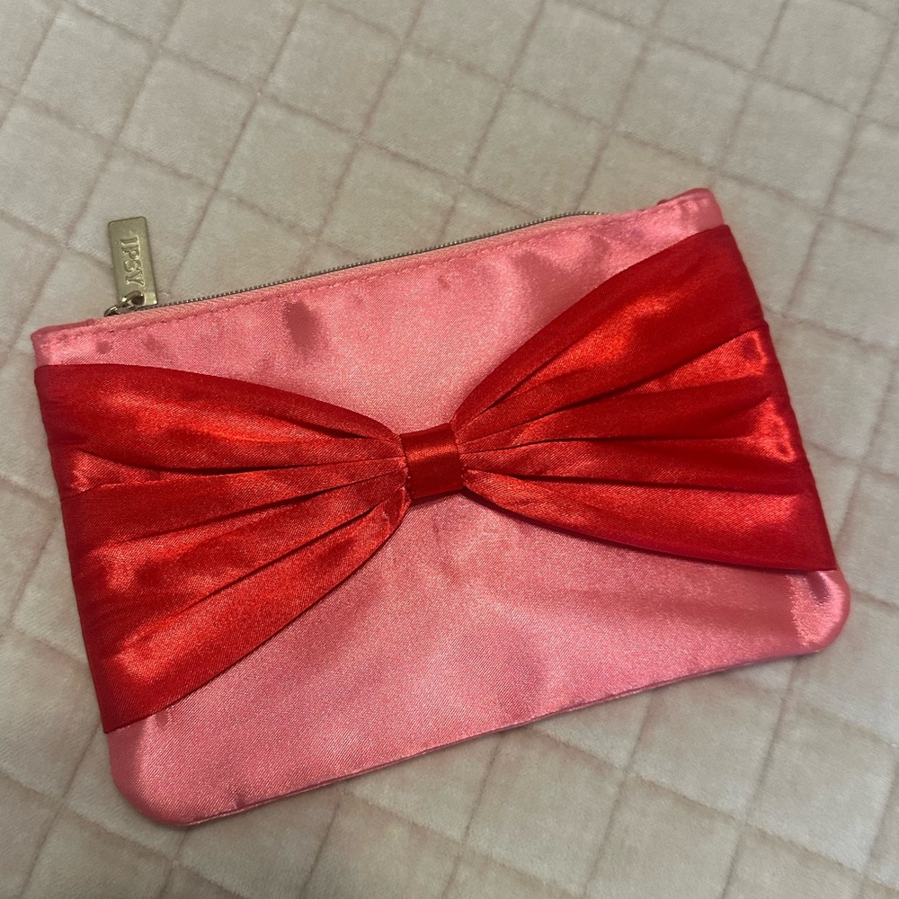 NEW! 💕Ipsy red bow bag